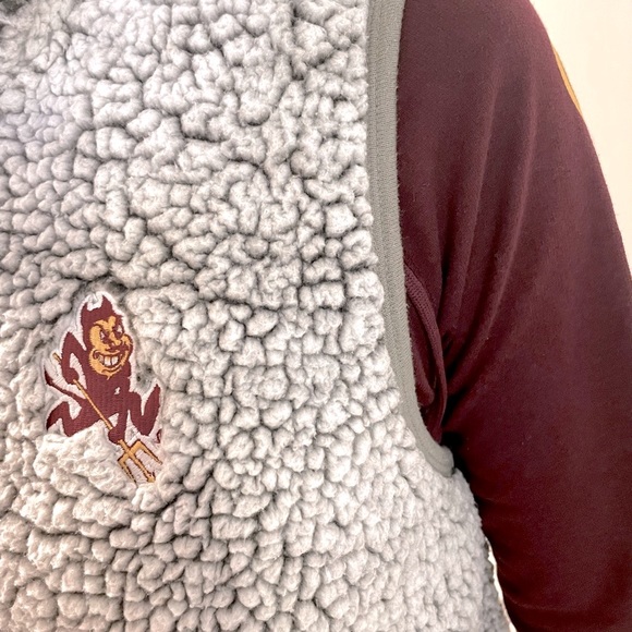 ASU Sherpa Vest Arizona State University Sun Devils Size S/M Small-Medium Pocket - Picture 4 of 5